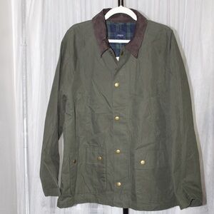 J. Crew. Cotton-blend field jacket. Snap-button front closure. Sz. L
